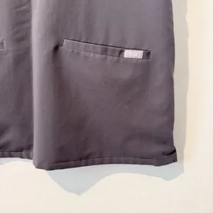 Figs Casma Scrub Top Size M Gray Three‎ Pocket V Neck Medical Hospital Corpcore thumbnail 3
