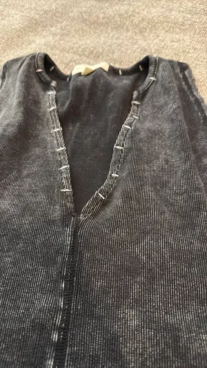 Gilded Intent Black tank top thumbnail 2