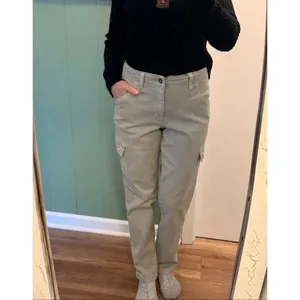 Universal Thread Washed Sage Green Cargo Pants Size 2 thumbnail 11