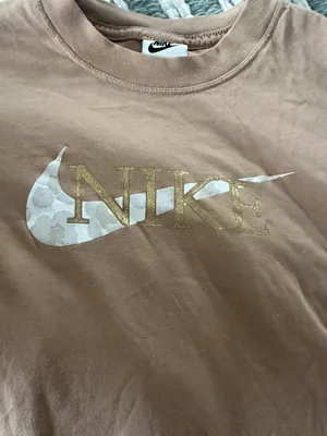 Nike T-Shirt thumbnail 1