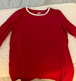Lands End tight red long sleeved top thumbnail 1