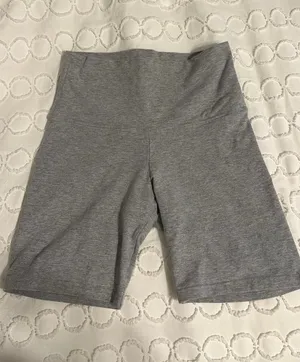 Aritzia TNA Biker Short thumbnail 1