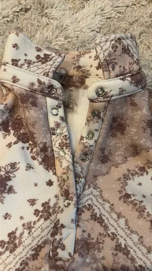 Altar'd State Quarter button up thumbnail 3