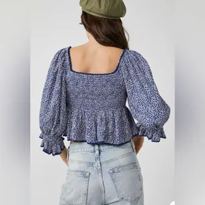 Free People Britnee Floral Cropped Peplum Smocked Puff Sleeve Top Large thumbnail 5