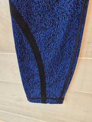 {8} Lululemon On Track Tight Circuit Cerulean Black Blue thumbnail 5