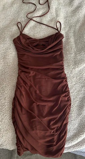 Oh Polly brown ruched mini dress size 2 body on thumbnail 1