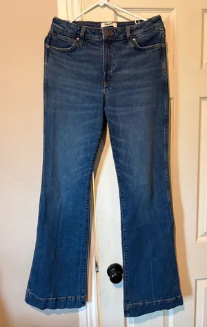 Wrangler Retro Bootcut Jeans thumbnail 1