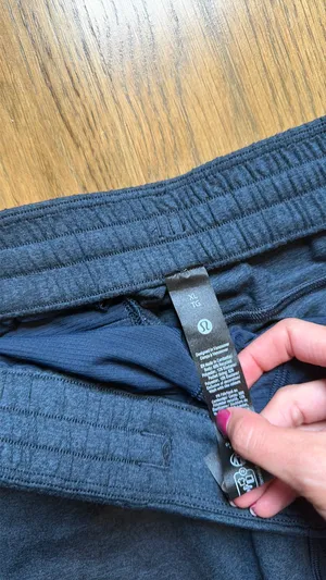 Lululemon Men’s Joggers thumbnail 4