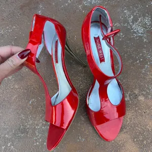 Vtg y2k Nine West red patent leather sexy heels Size 8 #club #party thumbnail 4