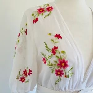 Design White Floral Embroidered Belted Mini Dress thumbnail 7