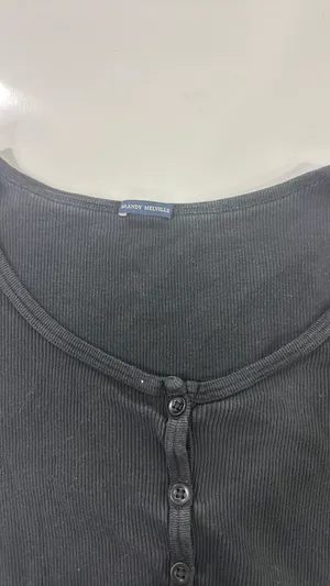 Brandy Melville Crop thumbnail 2