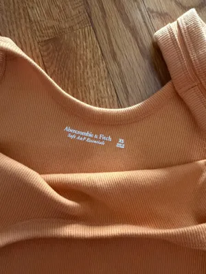 Abercrombie and fitch peach tank size xs thumbnail 2