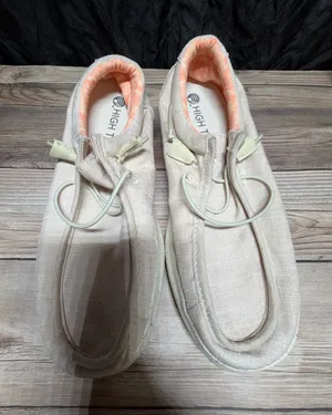 High Tide Women’s Boat /loafer Shoes Cream Fabric Size 8 thumbnail 1