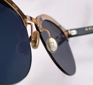 Christian Dior women’s Emprise 63mm limited edition RHLA9 gold/black sunglasses thumbnail 7