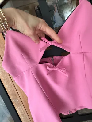 Zara bows top cutout stretch fuchsia barbiecore sleeves vneck bubblegum tank thumbnail 7