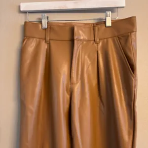 ABERCROMBIE Faux Leather‎ Pants thumbnail 3