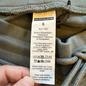 Alphalete Women's Essential‎ Core Shorts 4" Concrete Gray NWT small thumbnail 3