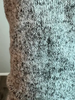 Abercrombie Off The Shoulder Top thumbnail 4
