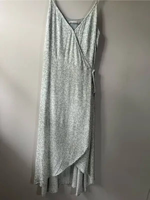 Abercrombie & Fitch Light Green Floral Wrap Midi Dress Flutter Strap Size XL thumbnail 3