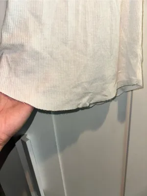 Vici Off White Ribbed Raw Edge Bottom Tank $44 MSRP thumbnail 8