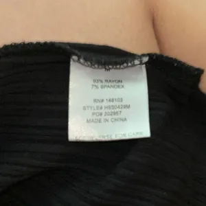 Hippie Rose Women's Black Ribbed Scoop Neck Short Sleeved Top Size Medium thumbnail 3