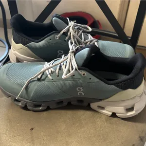 8.5 On Cloudflyer 3.0 Turquoise | sea glacier waterproof Women Running Shoes. thumbnail 5