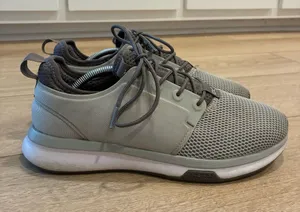 Kuru Women’s Atom Cloud Light Gray White Walking Shoe Sneaker Size 9 thumbnail 1