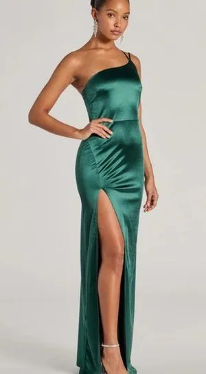 Windsor Rhiannon hunter Green Asymmetrical One-Shoulder Maxi Gown thumbnail 1
