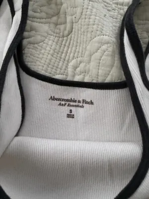Abercrombie and fitch white and black trim tank size small thumbnail 2