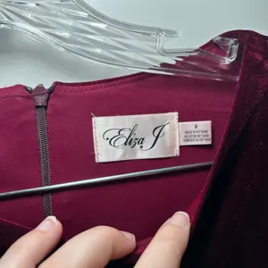 Eliza J Womens Burgundy Velvet Side Drape 3/4 Sleeve Sheath Dress Size 8 Holiday thumbnail 3