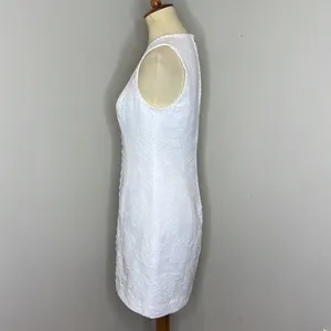 Lilly Pulitzer Mila Stretch Shift in Resort White Turtle Pucker Jacquard thumbnail 3