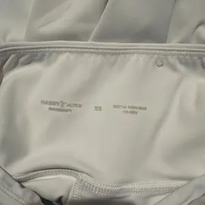 white old navy tennis skirt  thumbnail 3