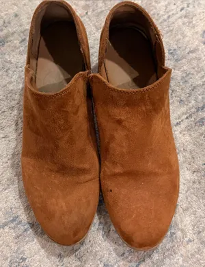 Final price Ladies American Eagle Suede Booties thumbnail 1
