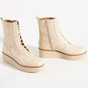 Anthropologie Boots lace up Stompy size 6 Cream thumbnail 3