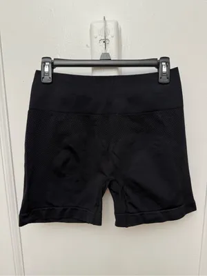 High-Waist Black Seamless Gym Workout Shorts Size Large New thumbnail 6
