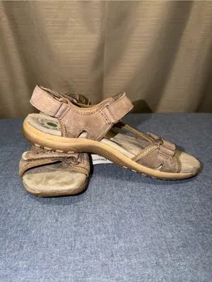 Earth Origins Tan Suede Adjustable Strap Sandals thumbnail 3