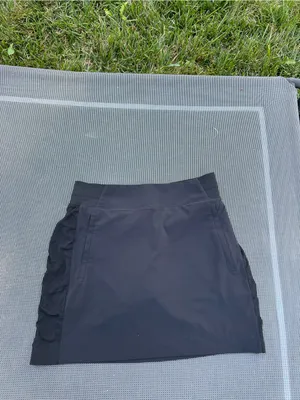 Athleta‎ Brooklyn Skort Skirt size 4 black sports tennis summer beach athletic thumbnail 2