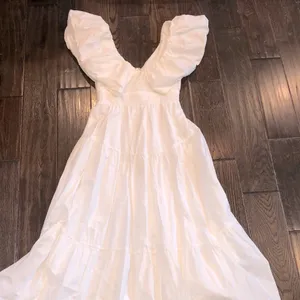MIKA & GALA LILYWHIT white maxi dress size xsmall thumbnail 2