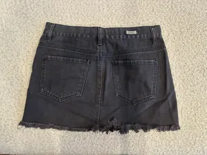 Melville Dark Grey Mini Skirt Gray thumbnail 2