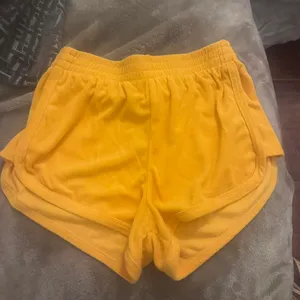 Wild Fable Yellow Jersey athletic shorts thumbnail 2