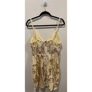 PRETTYLITTLETHING Gold Sheer Strappy Sequin Bodycon Dress thumbnail 5