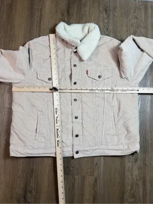 Levi's Cream Corduroy Trucker Jacket with Sherpa Collar thumbnail 5