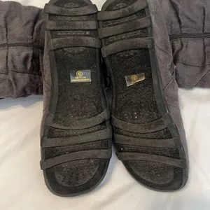 Shiekh sz9 grey comfy faux suede “Savannah” side zip strappy boots EUC No box thumbnail 6