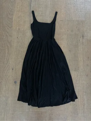 reformation sleeveless black midi dress thumbnail 5