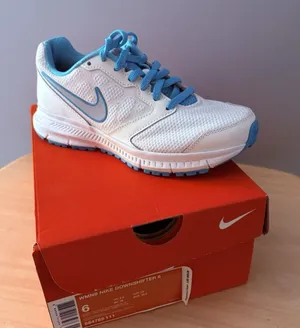 Nike Downshifter 6 Shoes Womens Size 6 White Turquoise Running Sneakers 684765 thumbnail 1