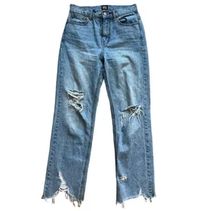 Womens Urban Outfitters BDG Distressed Raw Hem Light Rinse Cowboy Jeans - Sz 26 thumbnail 2