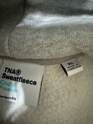 Aritzia tna sweatshirt size xl thumbnail 3