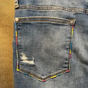 Judy Blue Multicolor Embroidery Pocket High Waist Skinny Jeans Size 11/30 thumbnail 5