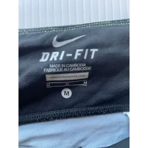 Nike Dri-FIT Grey Camo Print‎ Athletic Leggings Performance Pants Medium thumbnail 2