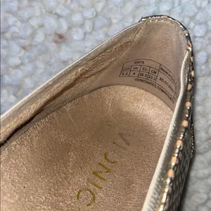 Vionic Anita Leather Lynx Woven Geo Round Toe Ballet Flat‎ Slip On Gold 6.5 thumbnail 9